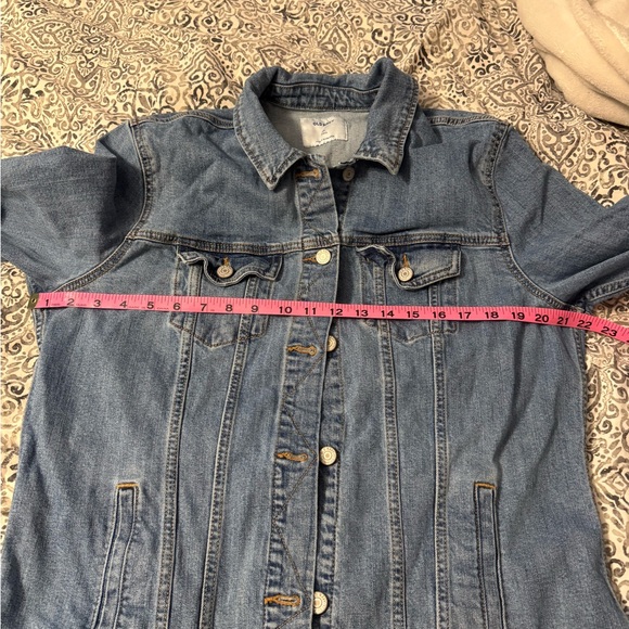 Old Navy Classic Jean Jacket, Light Wash, sz XL Tall - Picture 5 of 5
